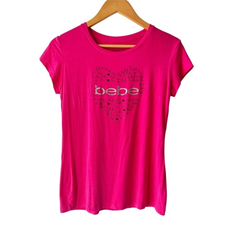 bebe Y2K Pink Glitter Logo Heart Graphic Tee Size Large McBling Fitted Top